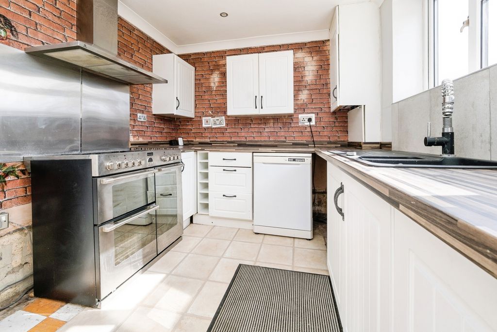 Property photo 2 of 12 Kitchen/Diner