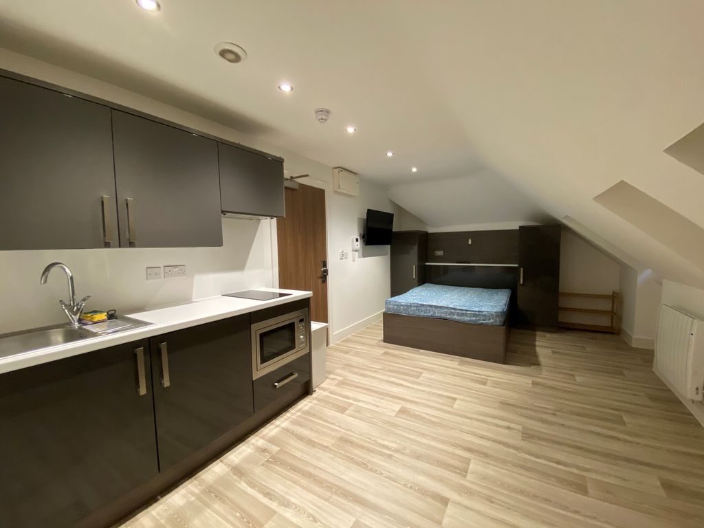 Property photo 1 of 4