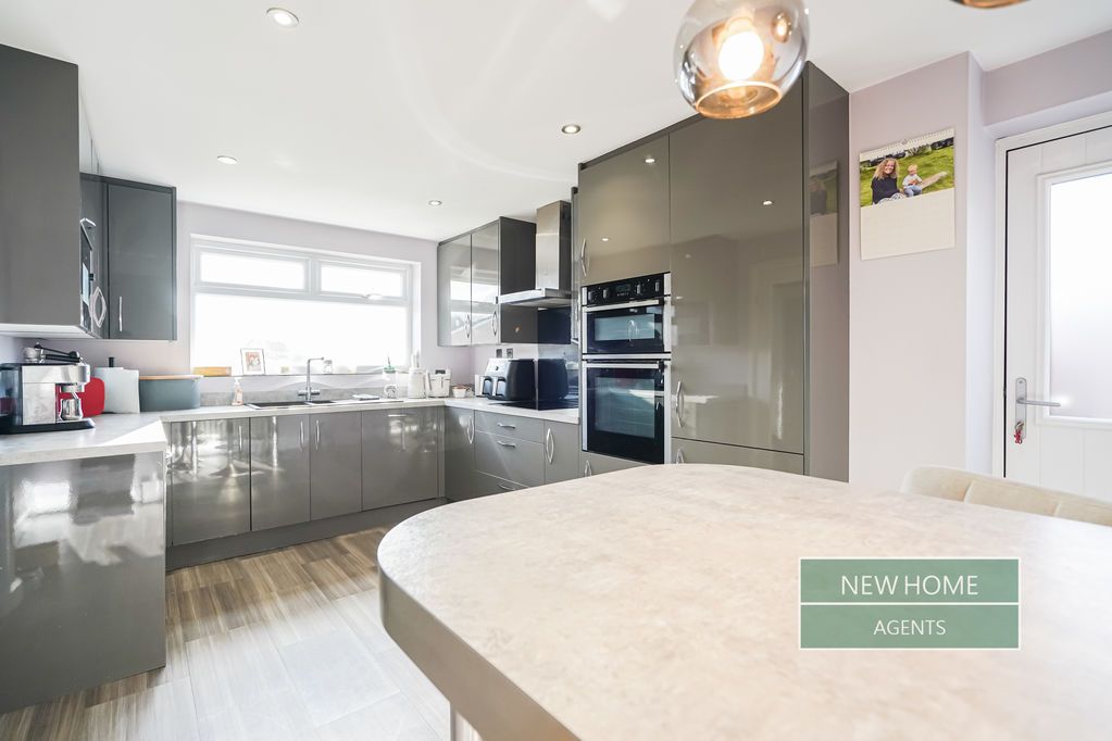 Property photo 2 of 26 Photo 8