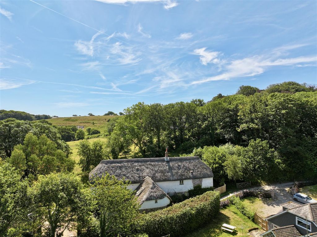 Property photo 2 of 38 Dji_Fly_20260707_100320_0593_1783419979569_Photo.J