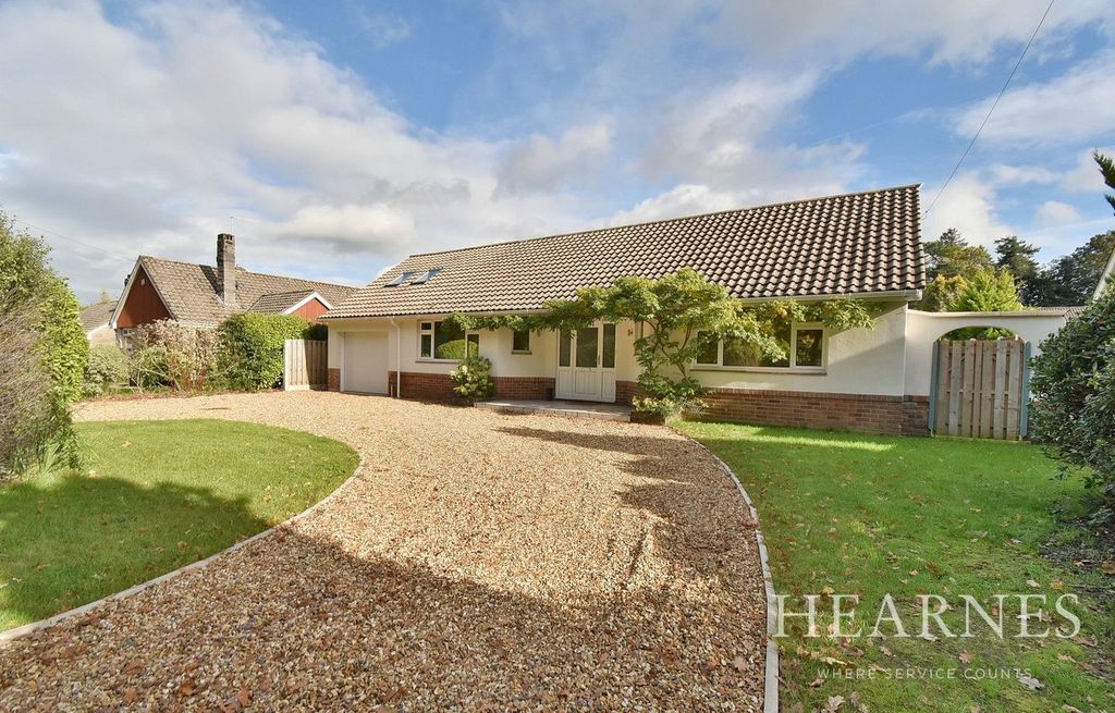 Property photo 1 of 38