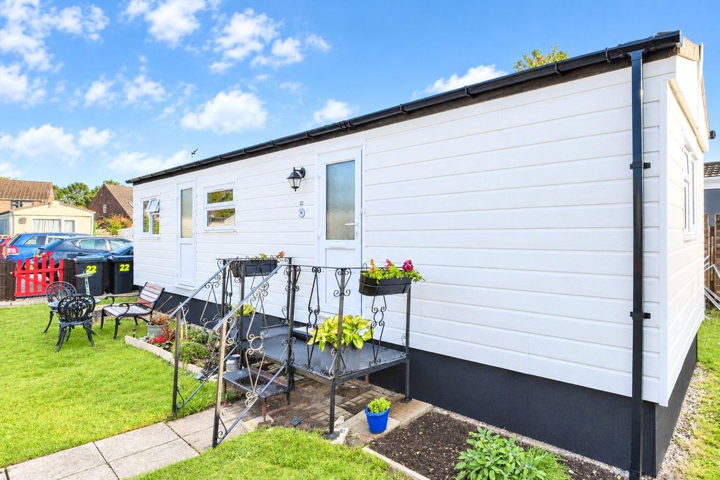 Property photo 1 of 13 Picture No. 23