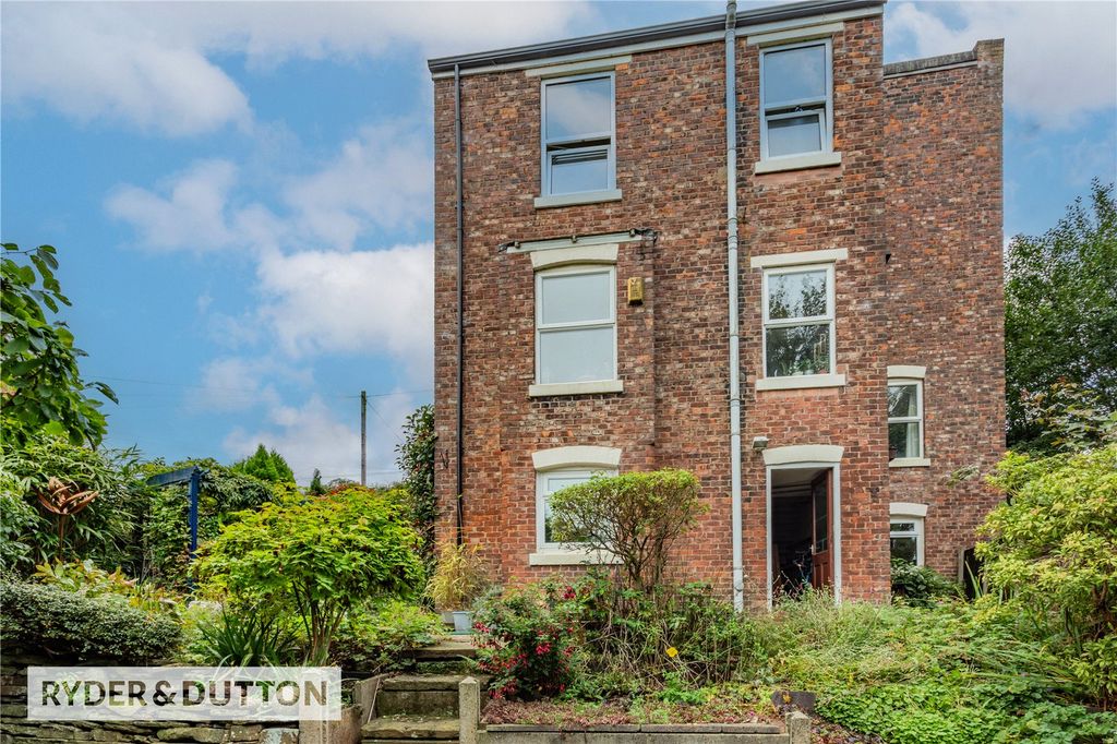 Property photo 3 of 42 Picture No. 23