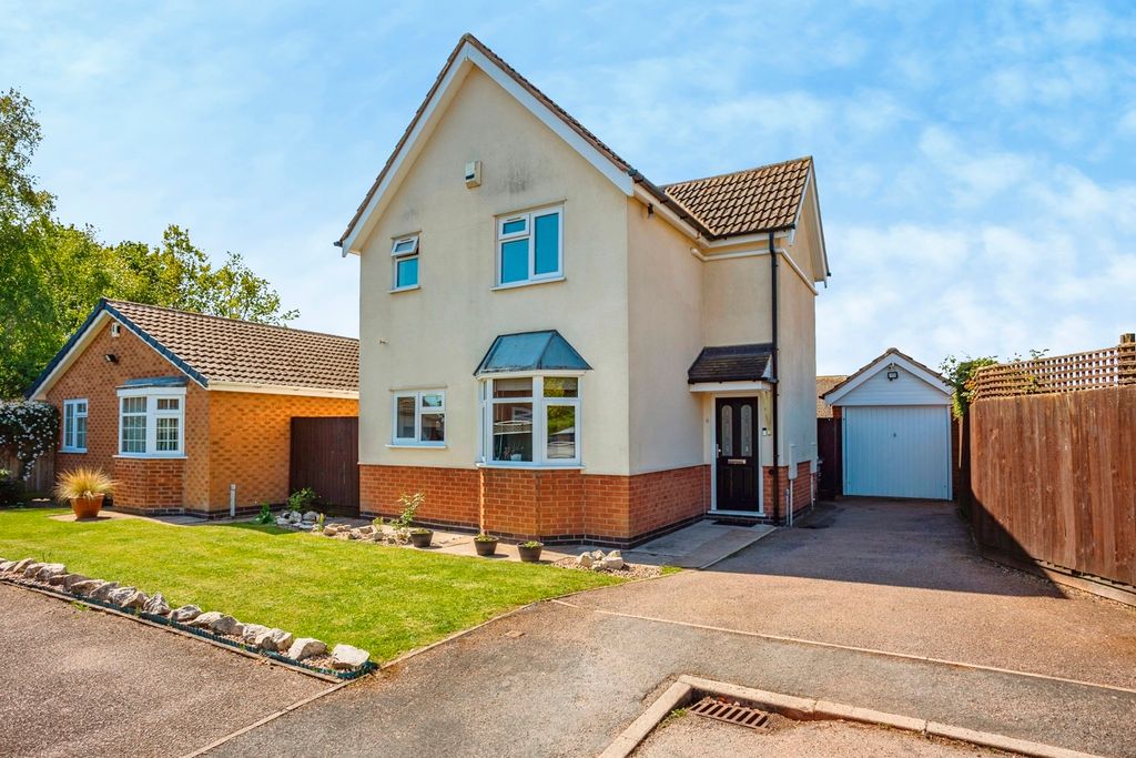 Property photo 1 of 17 Pbox-Img.Jpg