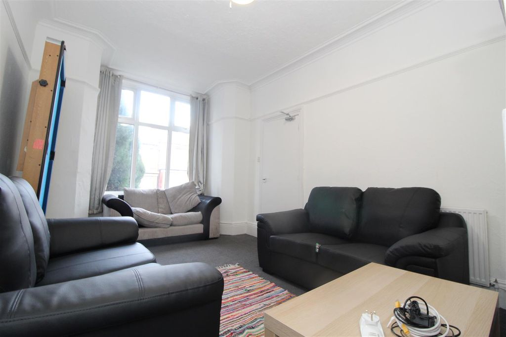 Property photo 2 of 15 Img_4460.Jpeg