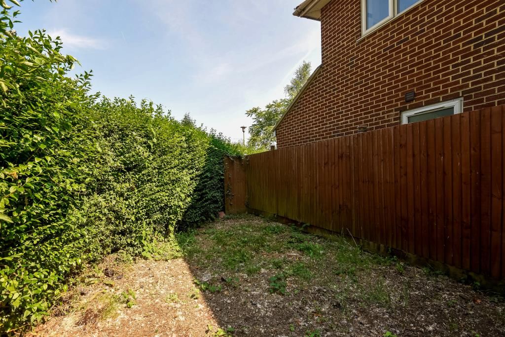 Property photo 3 of 10 External View