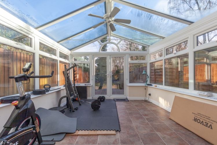 Property photo 2 of 16 271355