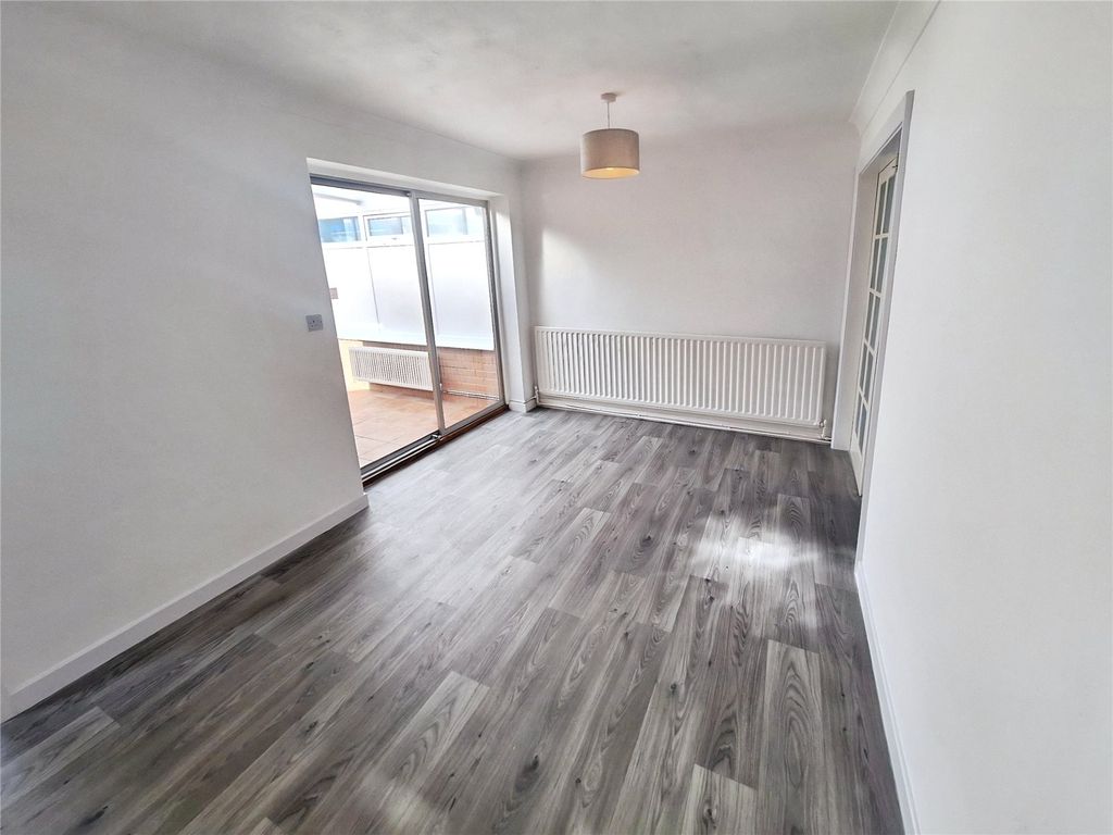 Property photo 3 of 13 Dining Room