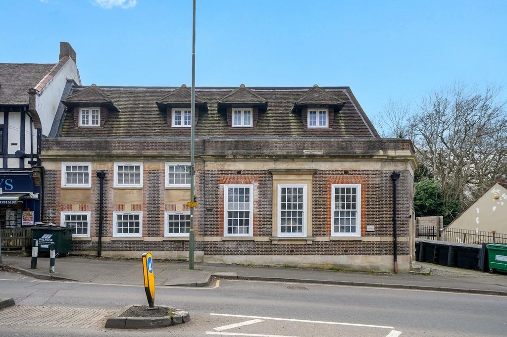 Property photo 2 of 17 Flat 3, Eagle House - Bgadjudg7Pcfibwz3Nk2.Jpg