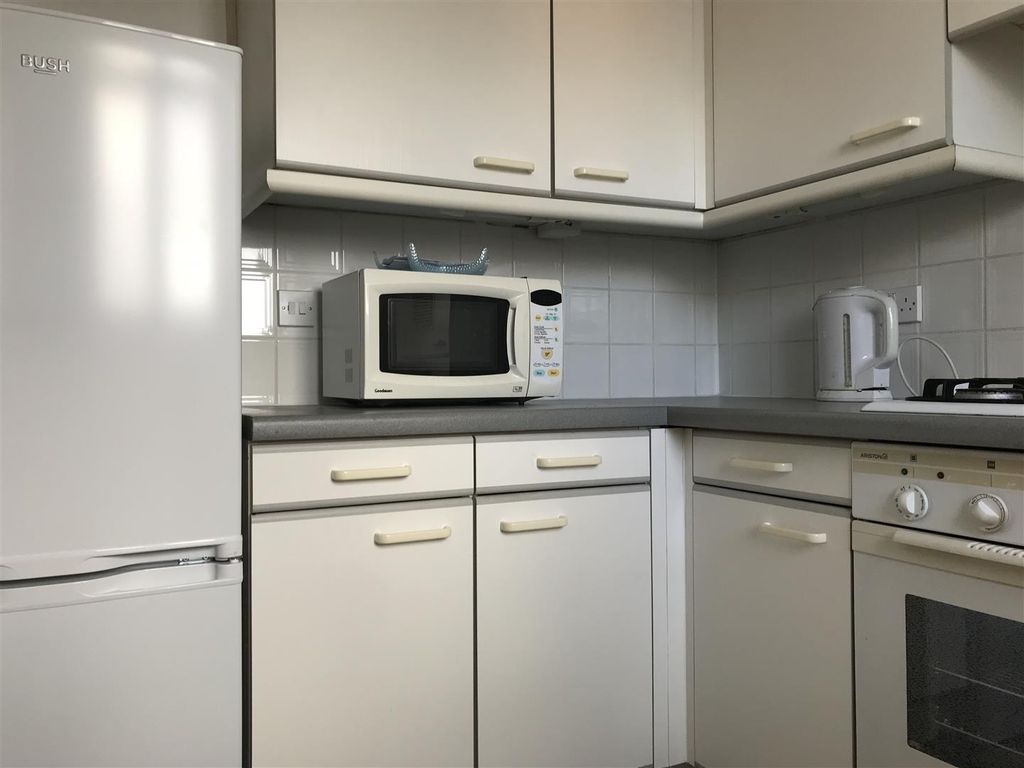 Property photo 3 of 8 Img_0756.Jpg