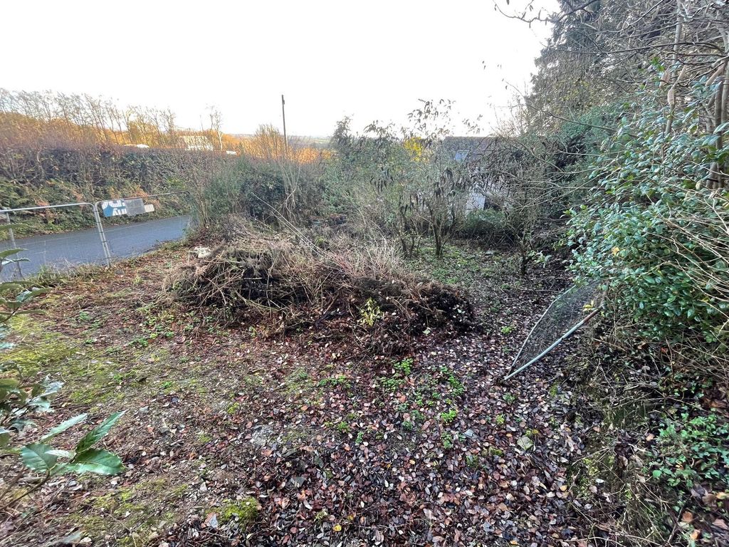 Property photo 2 of 2