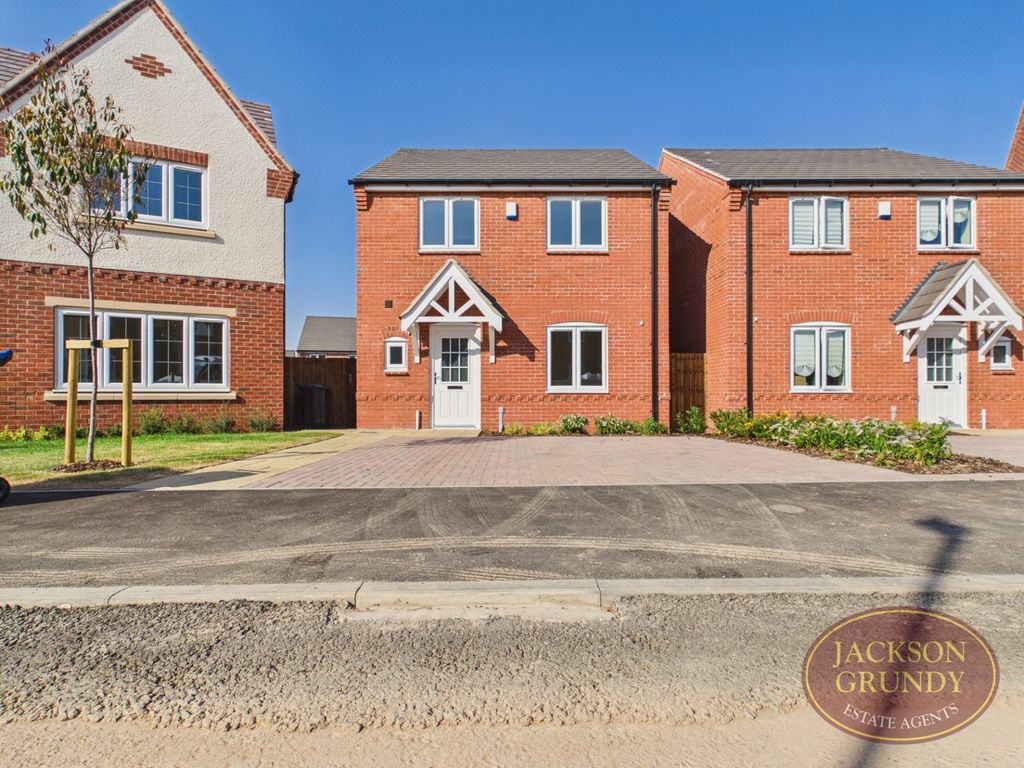 Property photo 1 of 17 Sceptre Road