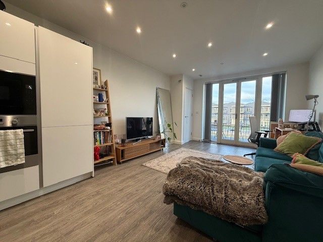 Property photo 2 of 9