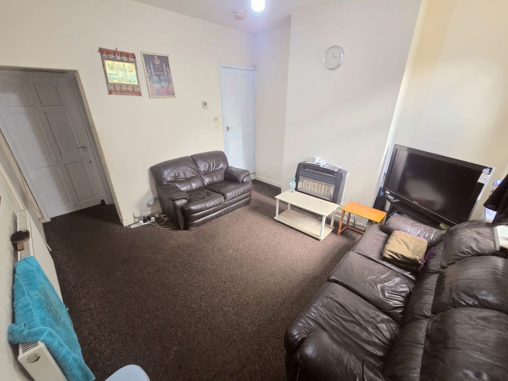Property photo 2 of 10 2nd Reception Room A