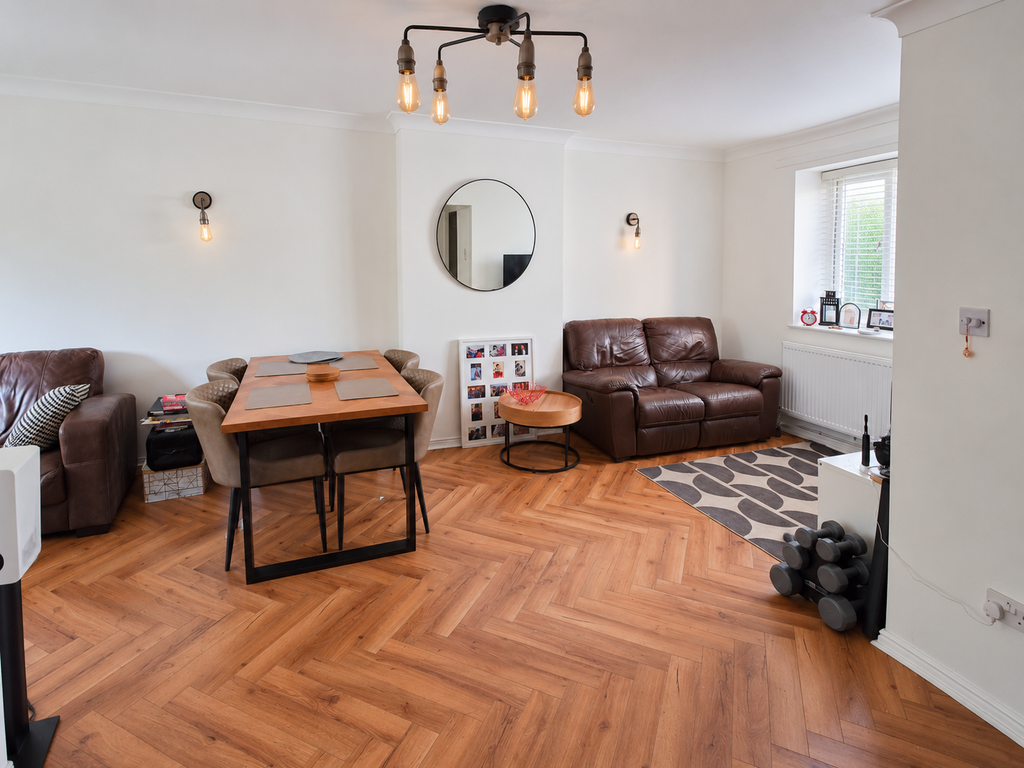 Property photo 2 of 10 F7Afe12F-3B96-4867-Aea1-20641E336661