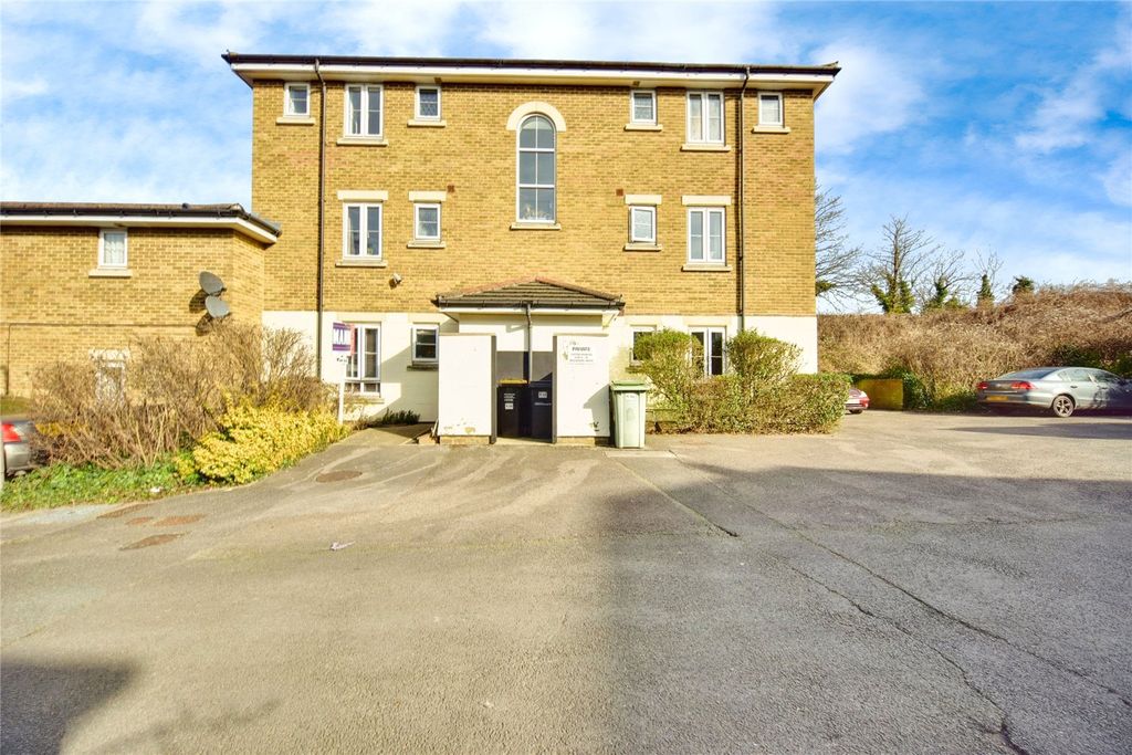 Property photo 1 of 17 Photography