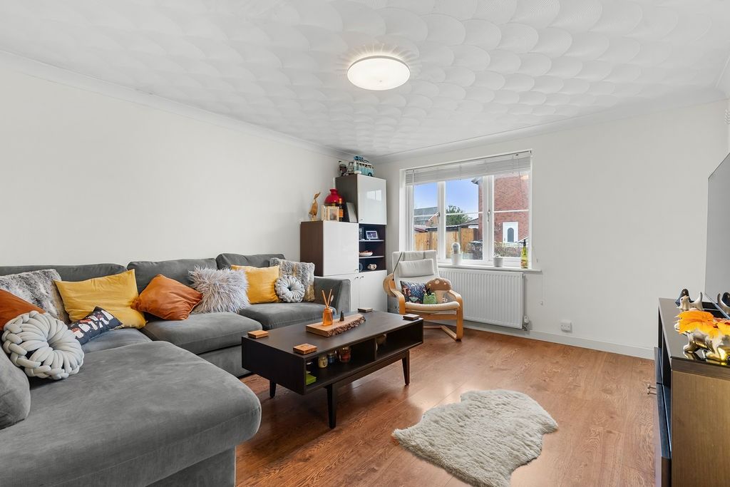 Property photo 3 of 29 4715863