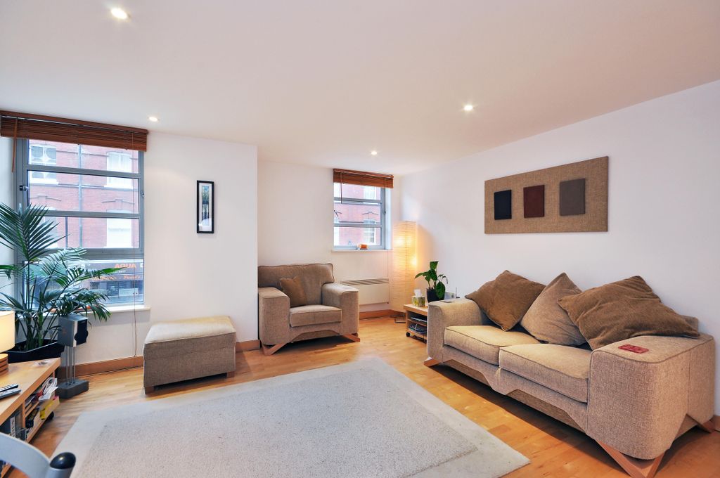 Property photo 2 of 7