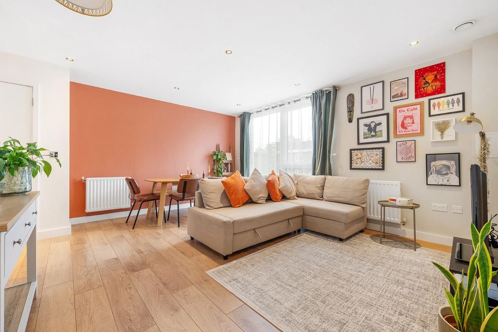 Property photo 1 of 16 Reception (1).Jpg