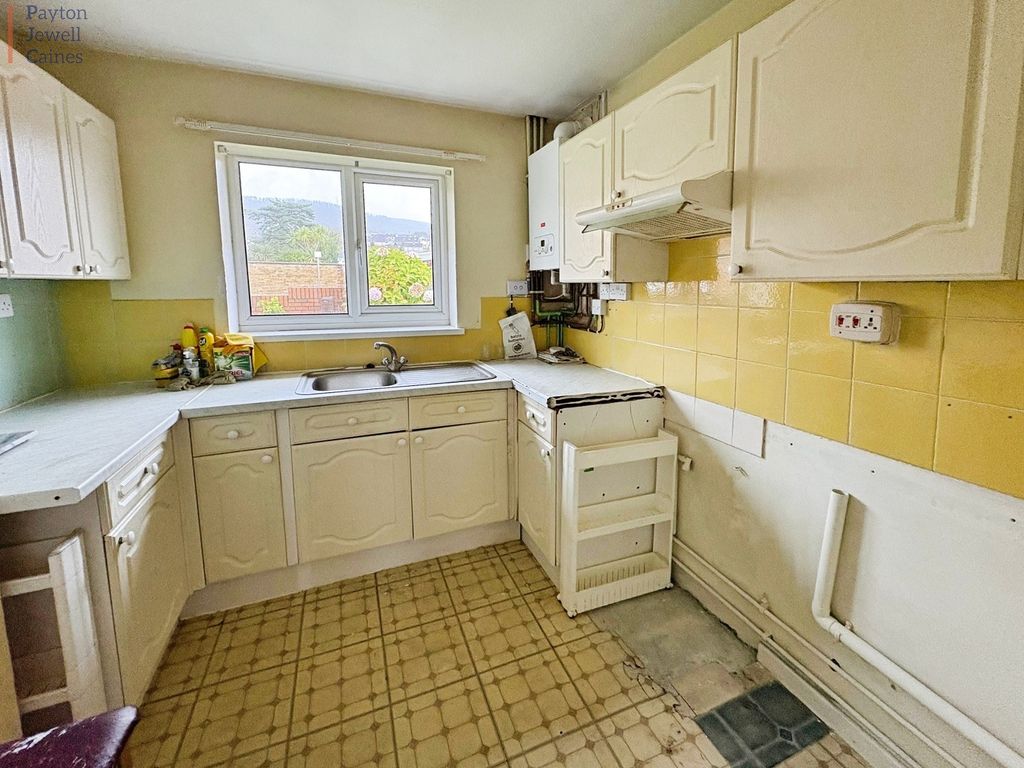 Property photo 3 of 9 Not Specified