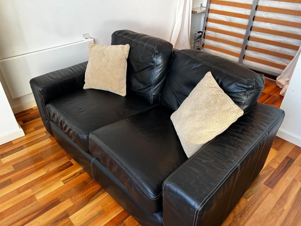 Property photo 3 of 6