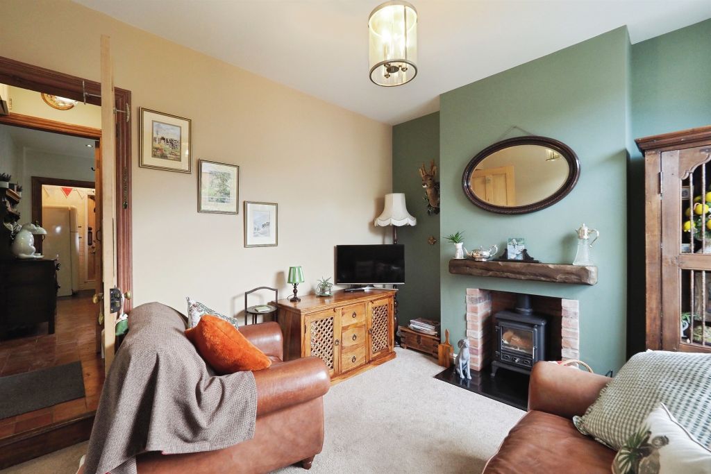 Property photo 3 of 17