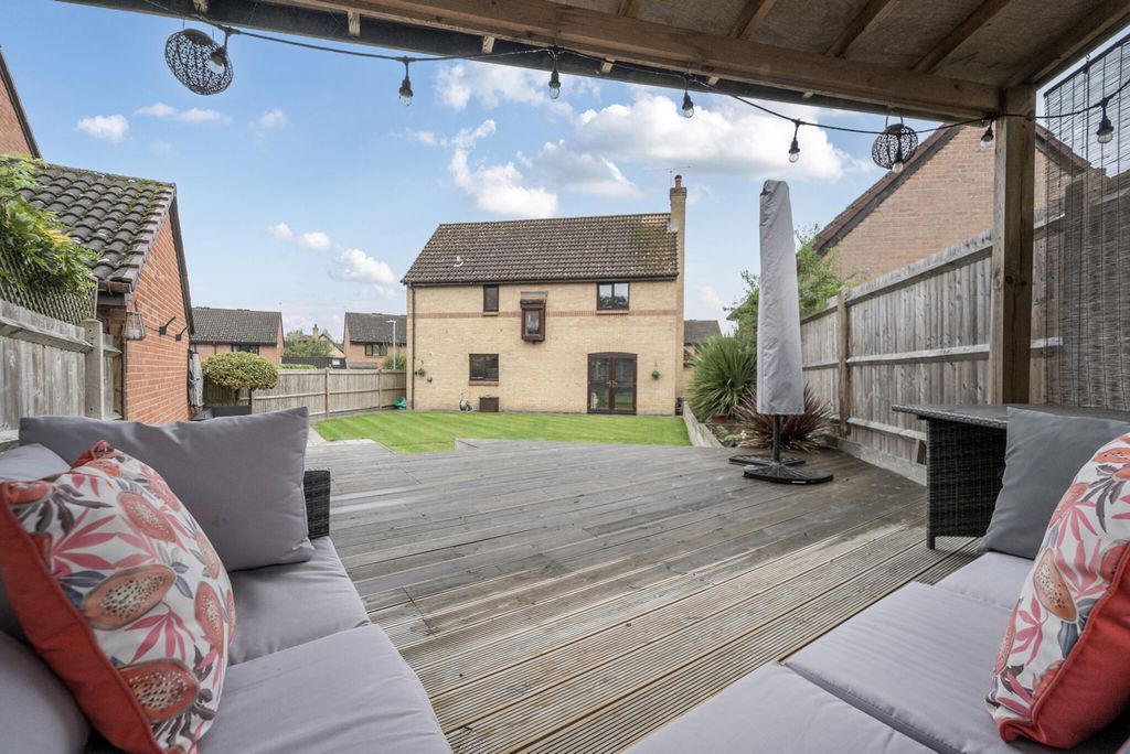 Property photo 2 of 21 1354553-17-68Ca82...