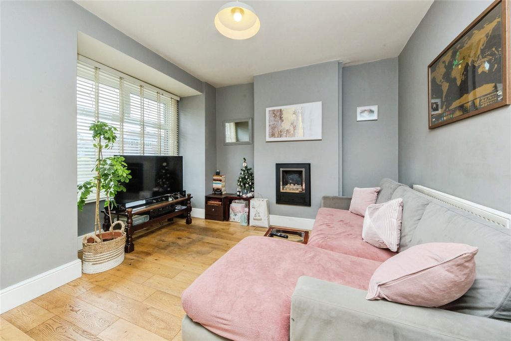 Property photo 2 of 20 Picture No. 08