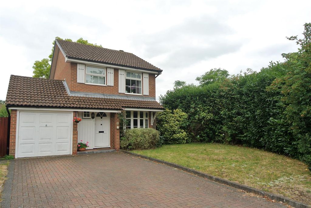 Property photo 1 of 8 External.Jpg