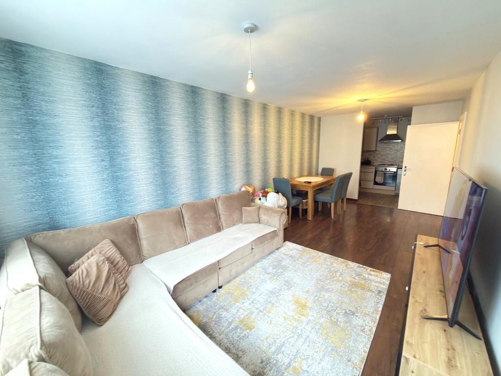 Property photo 2 of 7