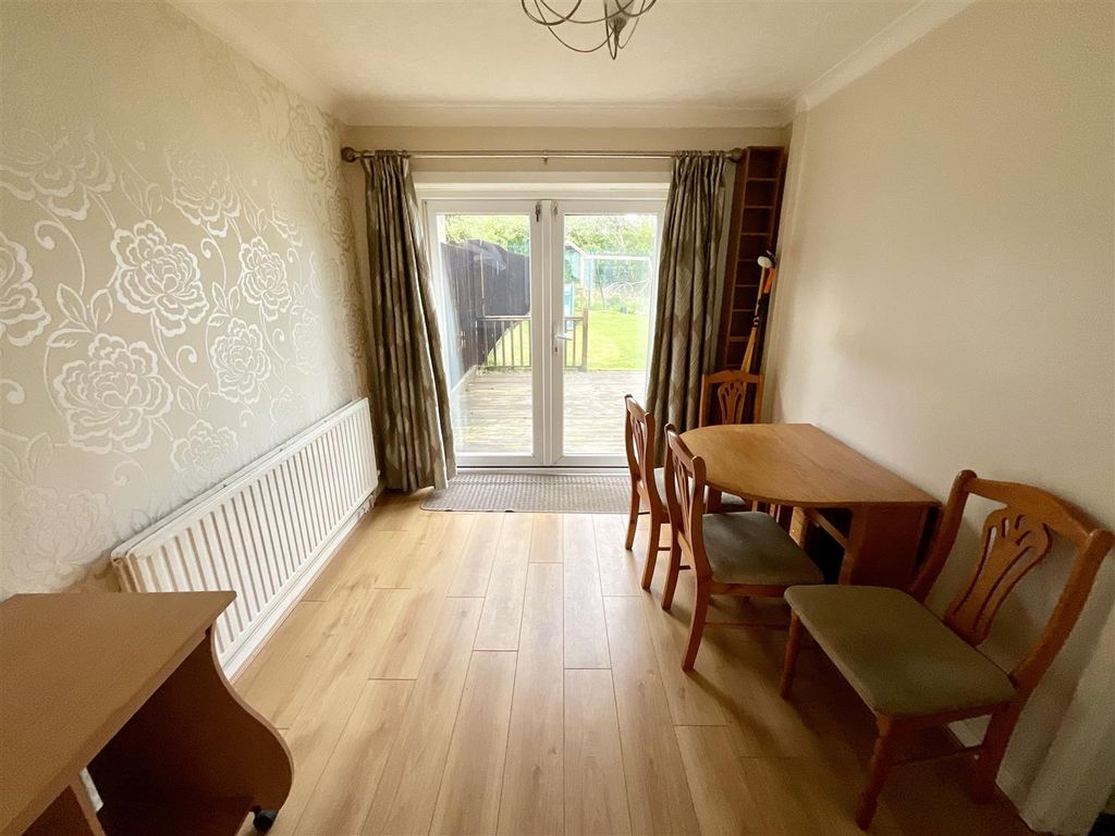 Property photo 3 of 40 Img_9798.Jpeg