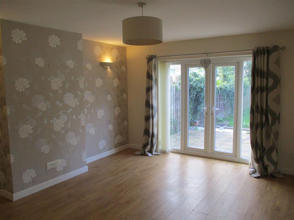 Property photo 3 of 12 Img_9084.Jpg