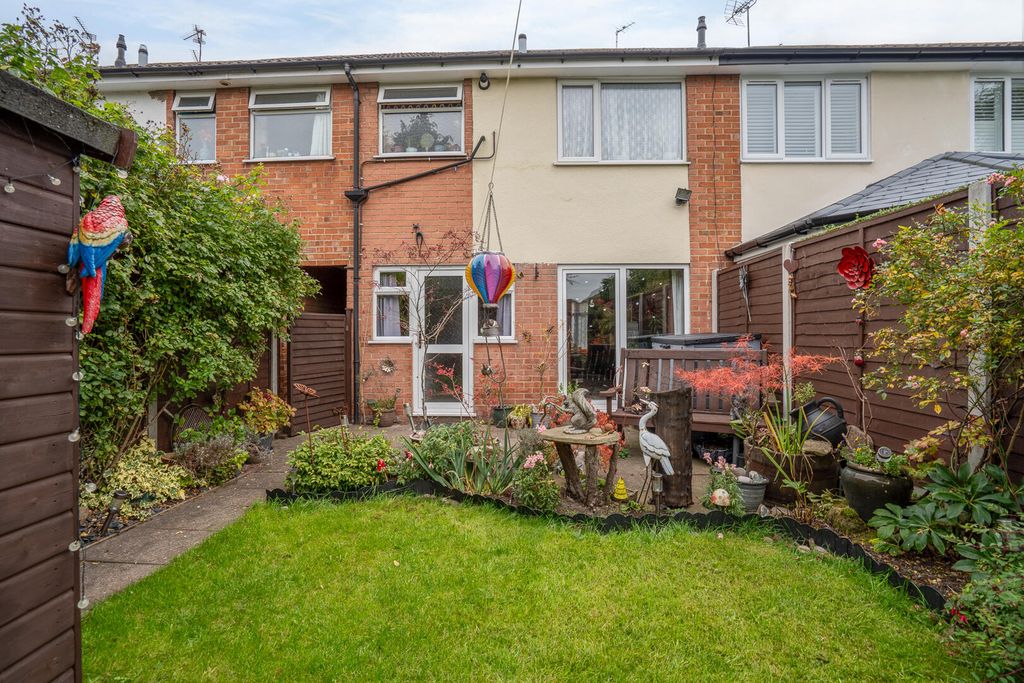 Property photo 2 of 14 Rear Garden