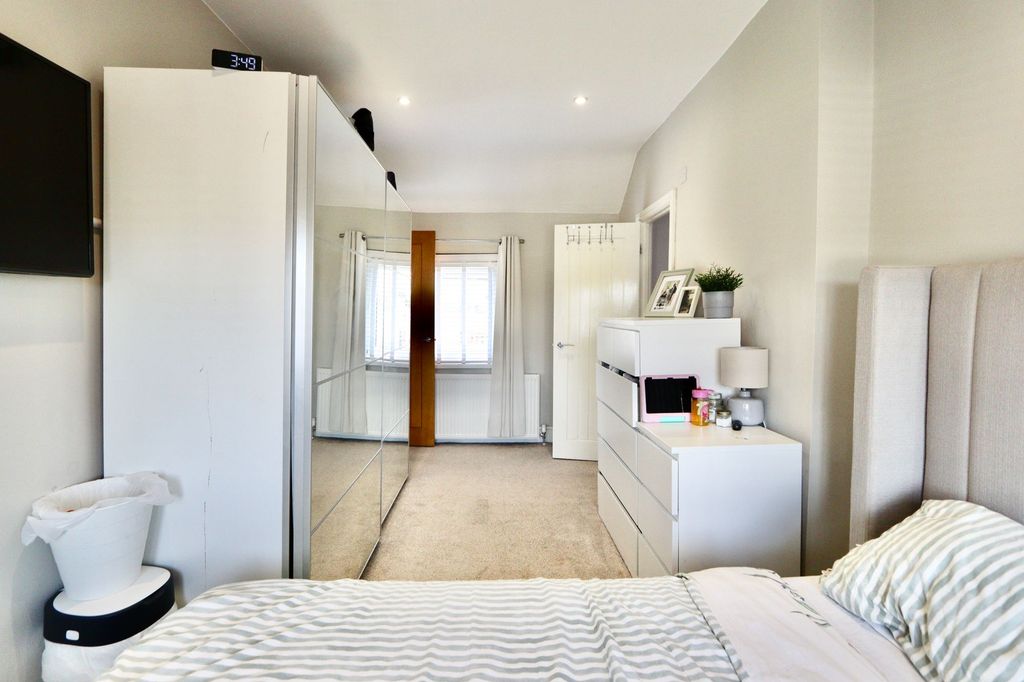 Additional image 13 of 3 bed terraced house for saleTreowen Road, Newbridge NP11