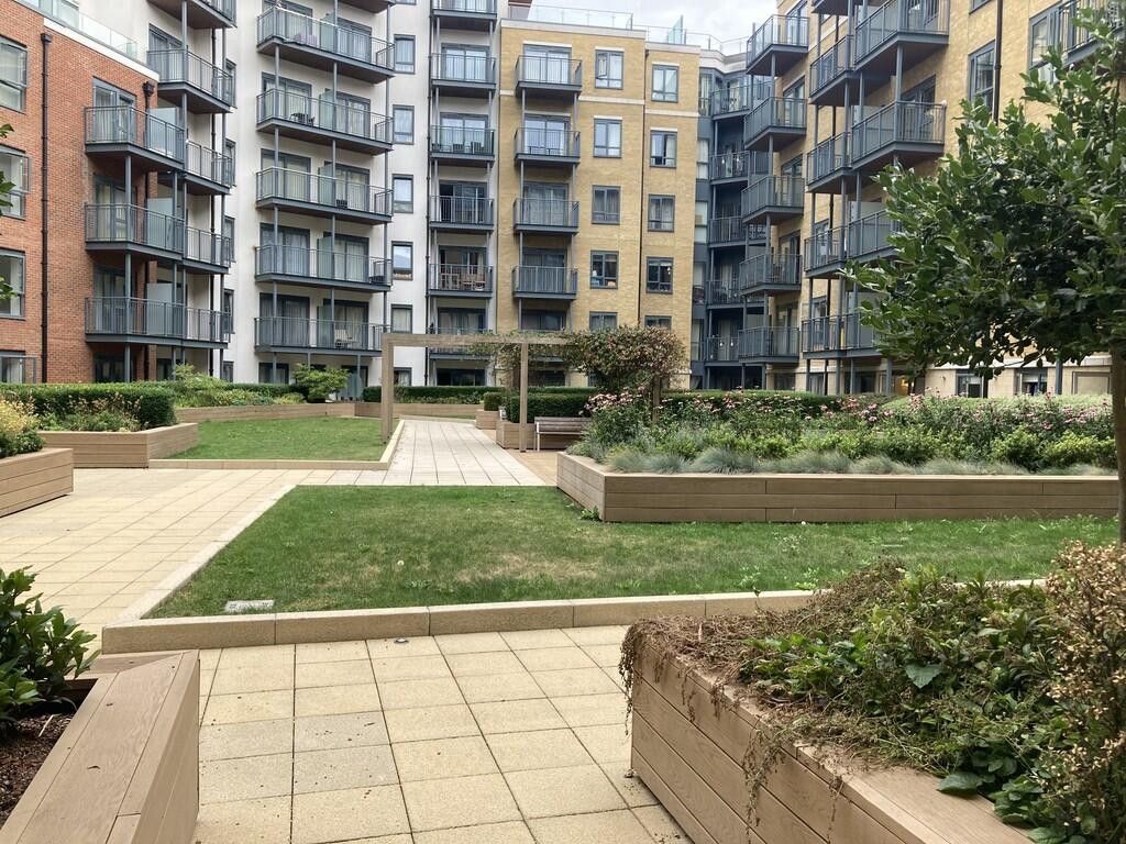 Property photo 1 of 6