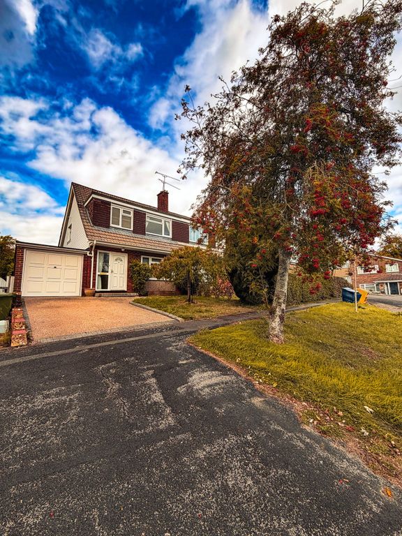 Property photo 1 of 25