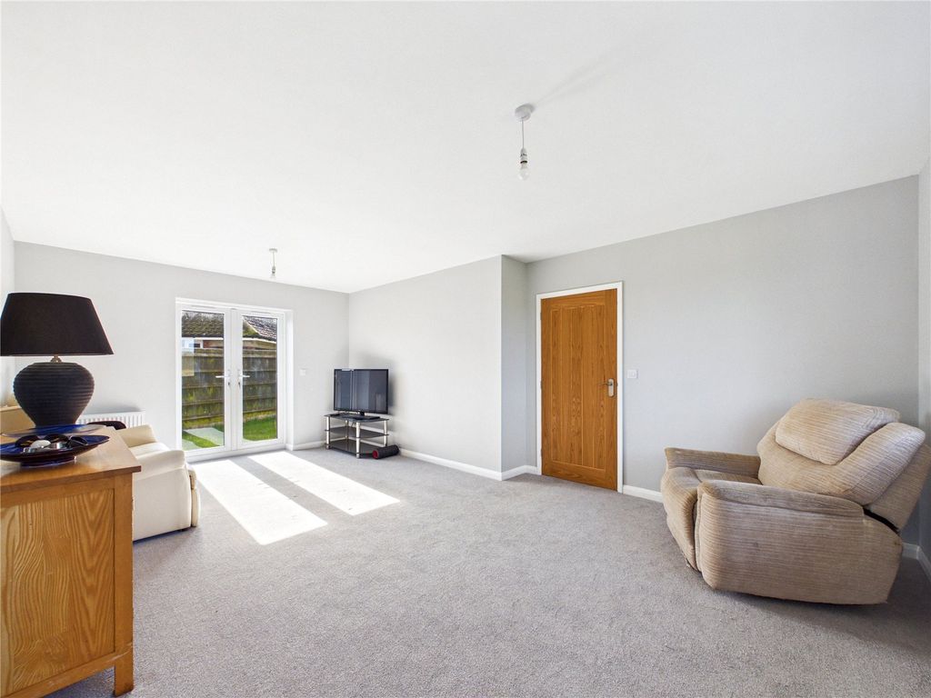 Property photo 2 of 16 Picture No. 05