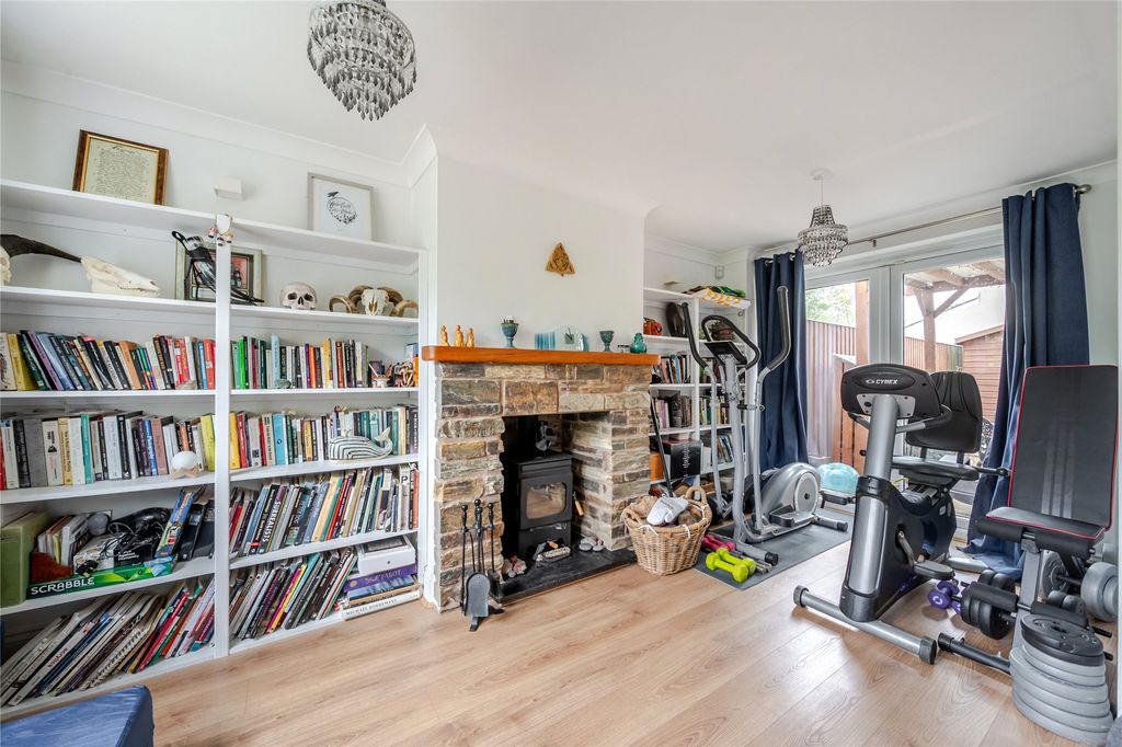 Property photo 3 of 24 Picture No. 05