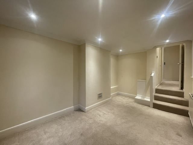 Property photo 1 of 12 2 Bed Flat To Rent Beaconsfield Road, Brighton Bn1