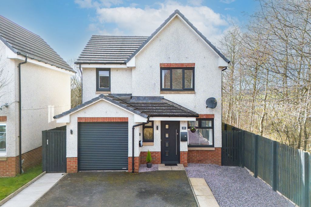 Property photo 1 of 34