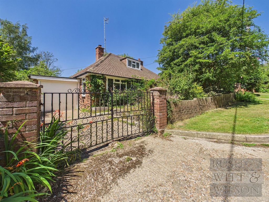 Property photo 1 of 26