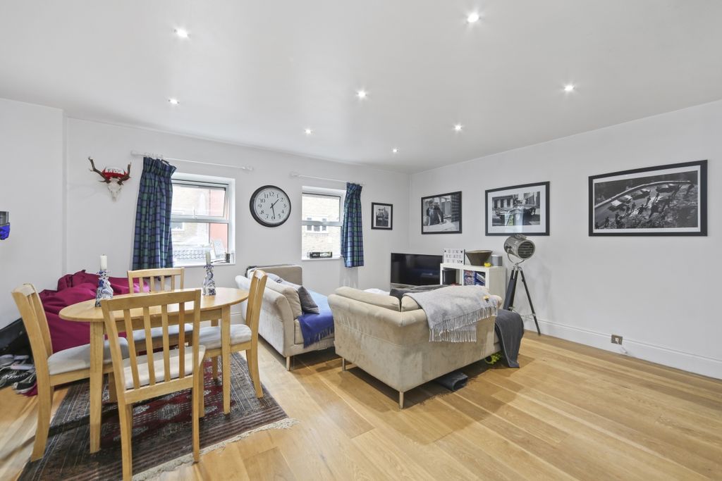 Property photo 2 of 11 Edjjf7086_Edited