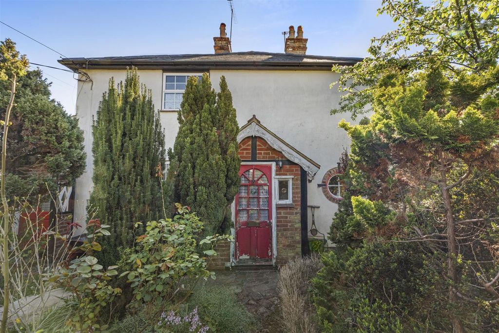 Property photo 2 of 16