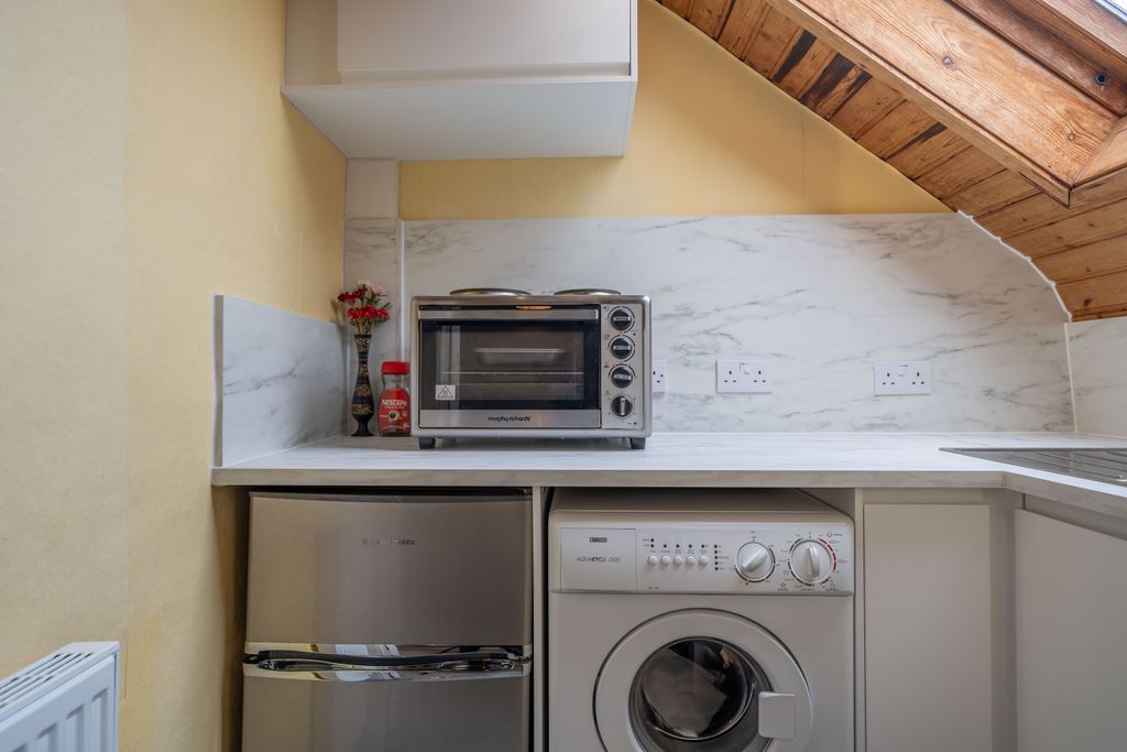 Additional image 11 of 1 bed flat for saleRose Street, Edinburgh EH2