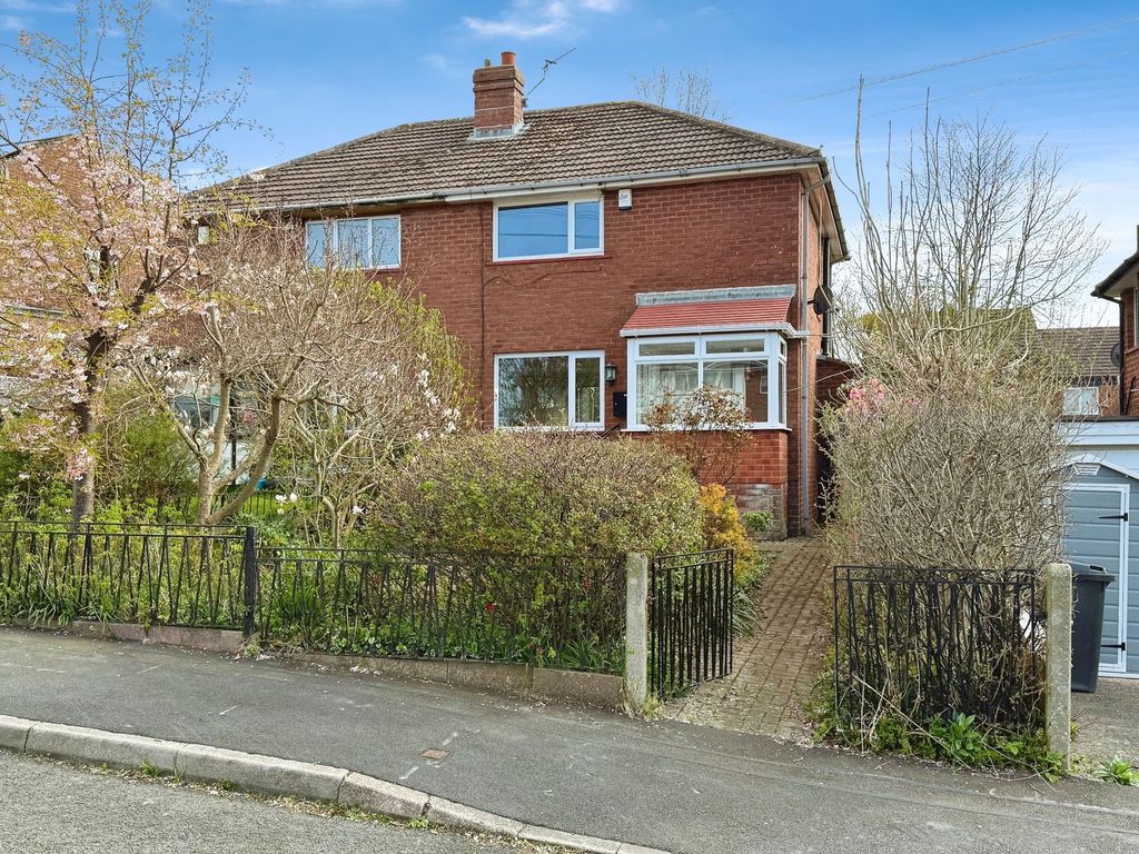 Property photo 1 of 13