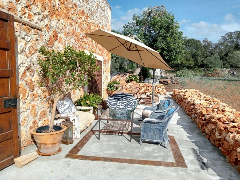 Property photo 3 of 9 003 80878.Jpg