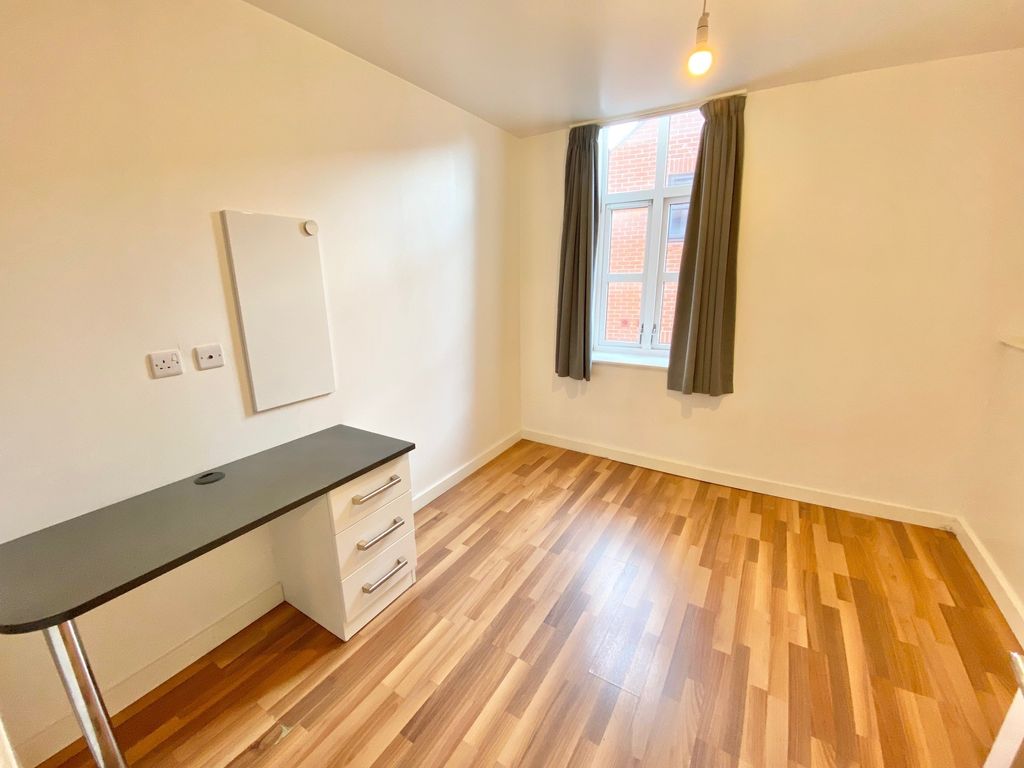 Property photo 3 of 5