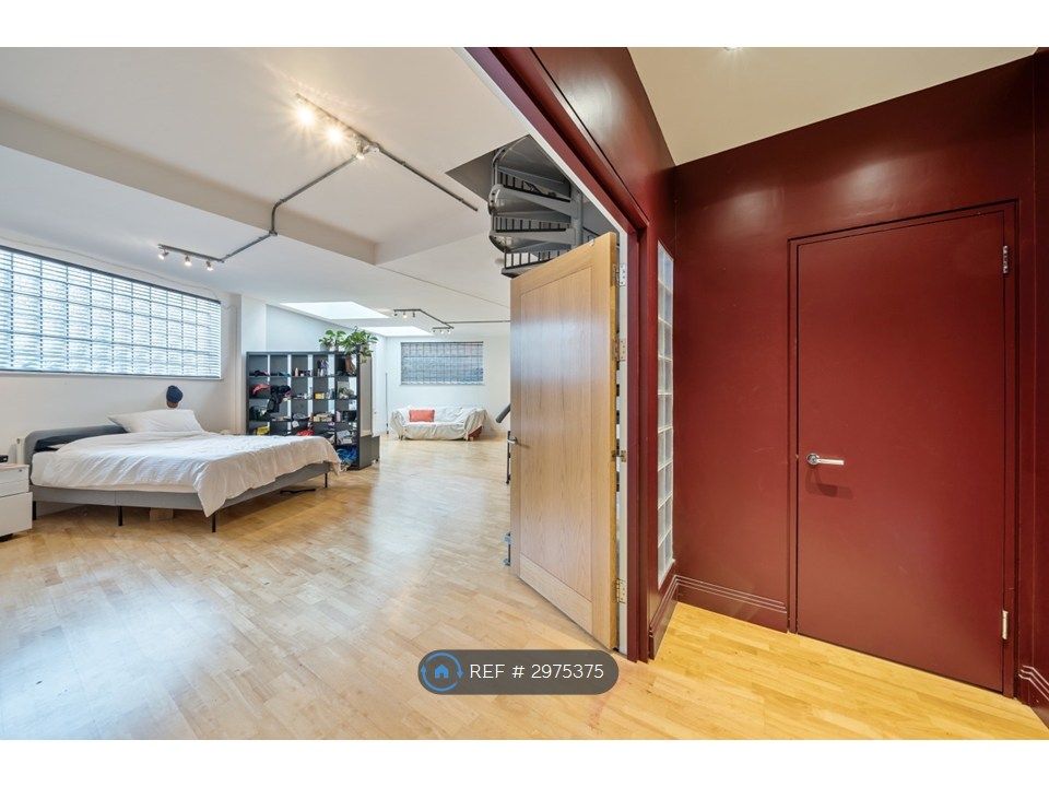 Property photo 1 of 17 Ground View From Lobby