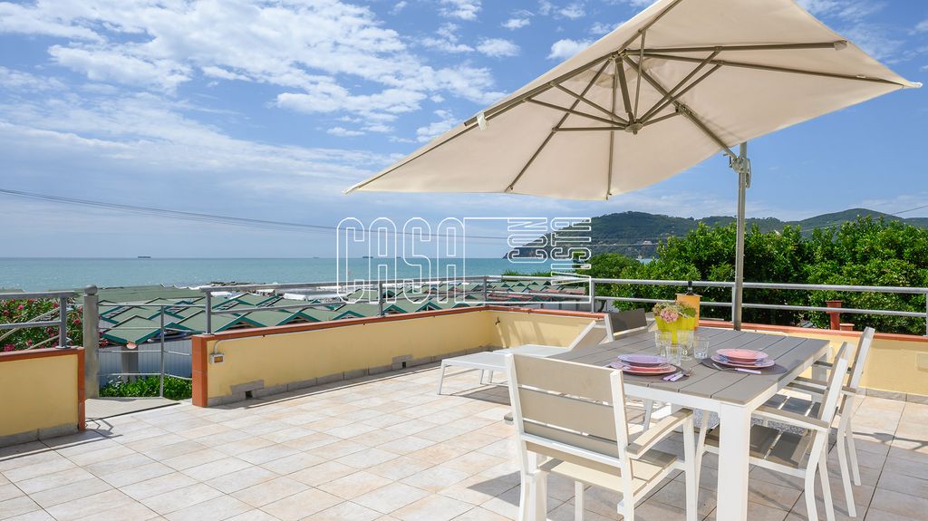 Property photo 2 of 35