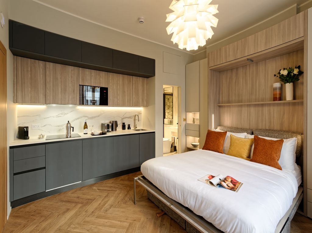 Property photo 2 of 5